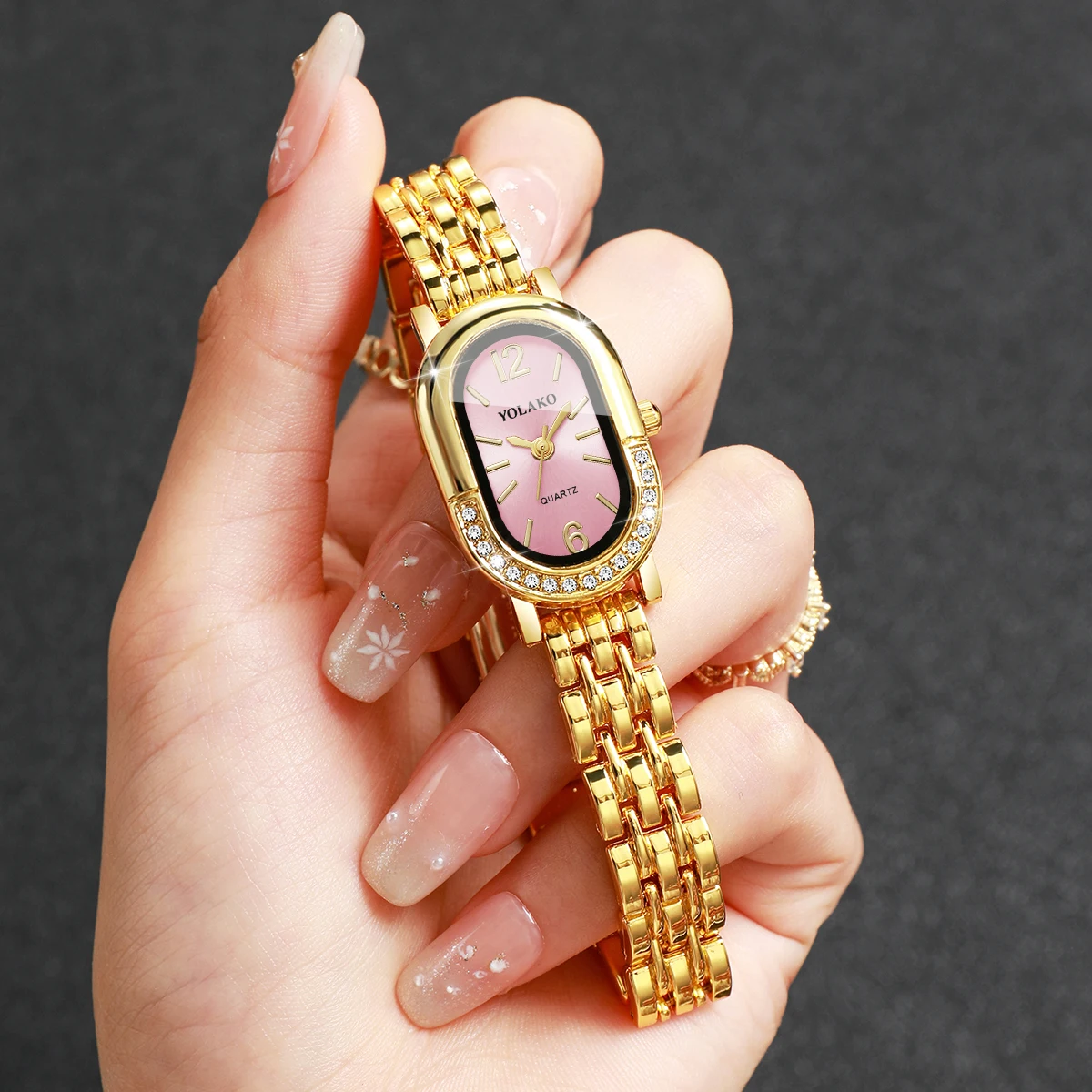 Luxury Watch For Sale - Luxury Rhinestone Women Quartz Watch Fashion