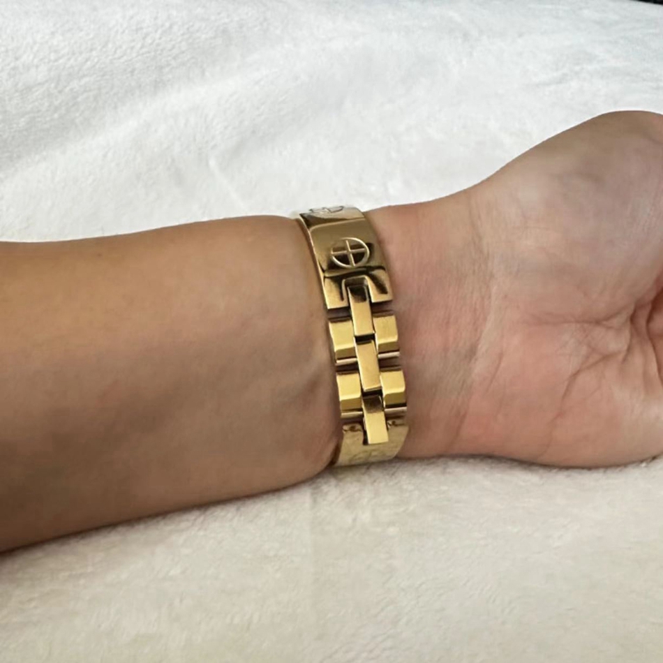 Luxury Stainless Steel Strap F - Luxury Watch Apple Bands 评论和价格