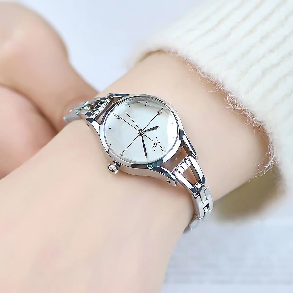 Bracelet Watch For Women Elega - Luxury Watch For Sale 评论和价格
